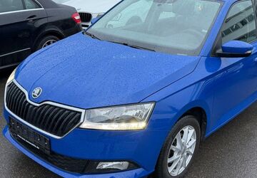 Skoda Fabia 80.000 km 8.499 &euro; Gundelsheim 74831