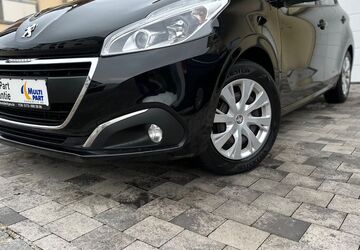 Peugeot 208 60.000 km 7.990 &euro; Forchtenberg 74670