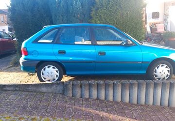 Opel Astra 72.072 km 3.500 &euro; Ludwigsburg 71642