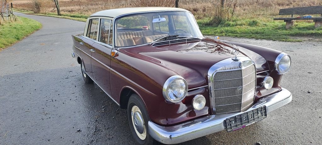Mercedes-Benz 190 114.184 km 20.900 &euro; Erligheim 74391