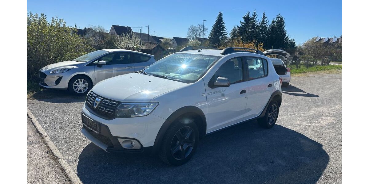 Dacia Sandero 157.300 km 6.200 &euro; Heilbronn 74080