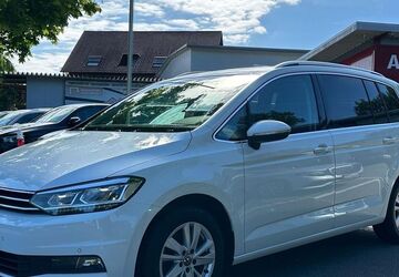 VW Touran 138.342 km 22.990 &euro; Obersulm 74182