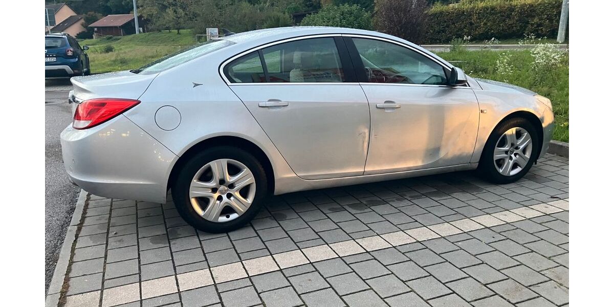 Opel Insignia 81.000 km 4.999 &euro; Neudenau 74861