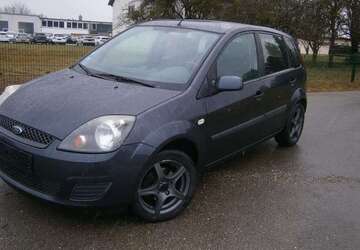 Ford Fiesta 144.000 km 2.899 &euro; Backnang 71522