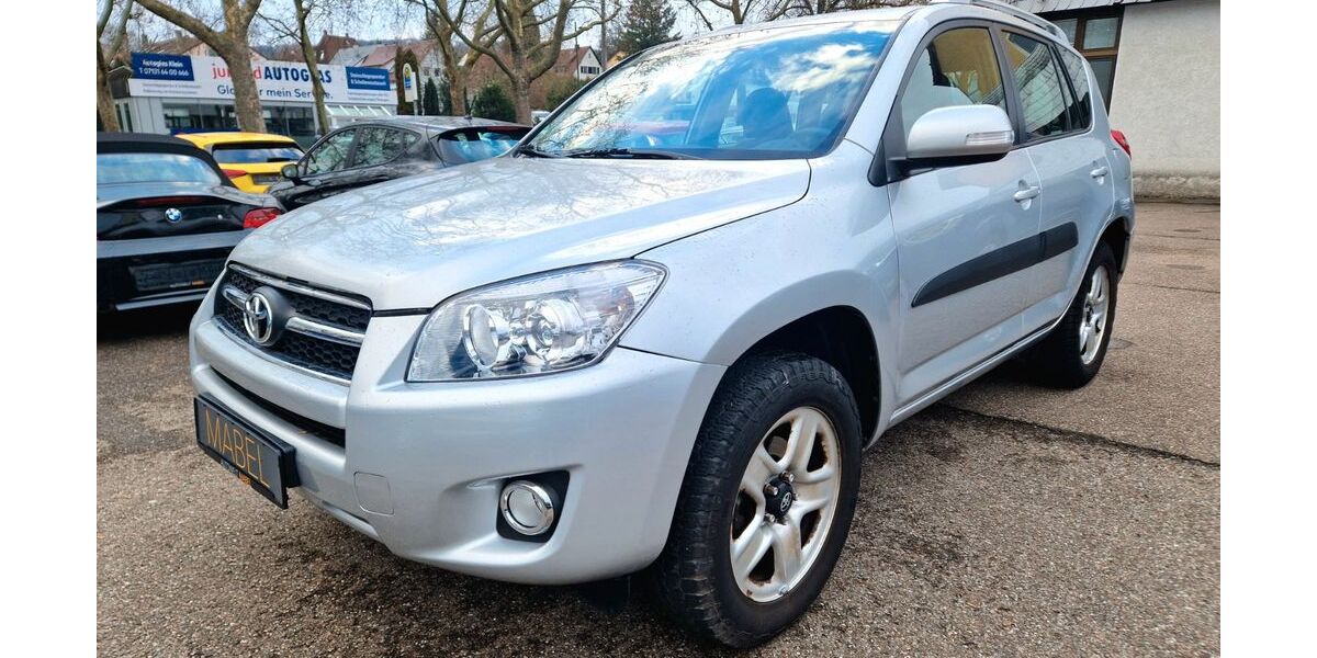 Toyota RAV 4 177.700 km 6.970 &euro; Heilbronn 74074