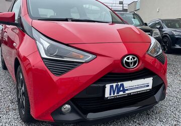 Toyota Aygo (X) 61.270 km 12.900 &euro; Markgroningen 71706