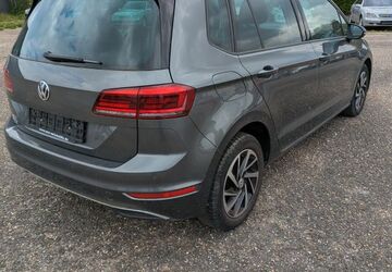 VW Golf Sportsvan 10.800 km 15.900 &euro; Ellhofen 74248