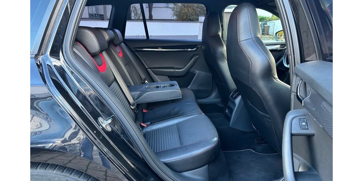 Skoda Octavia 2.0 TDI DSG Combi RS 298.000 km 6.990 &euro; Neckarsulm 74172