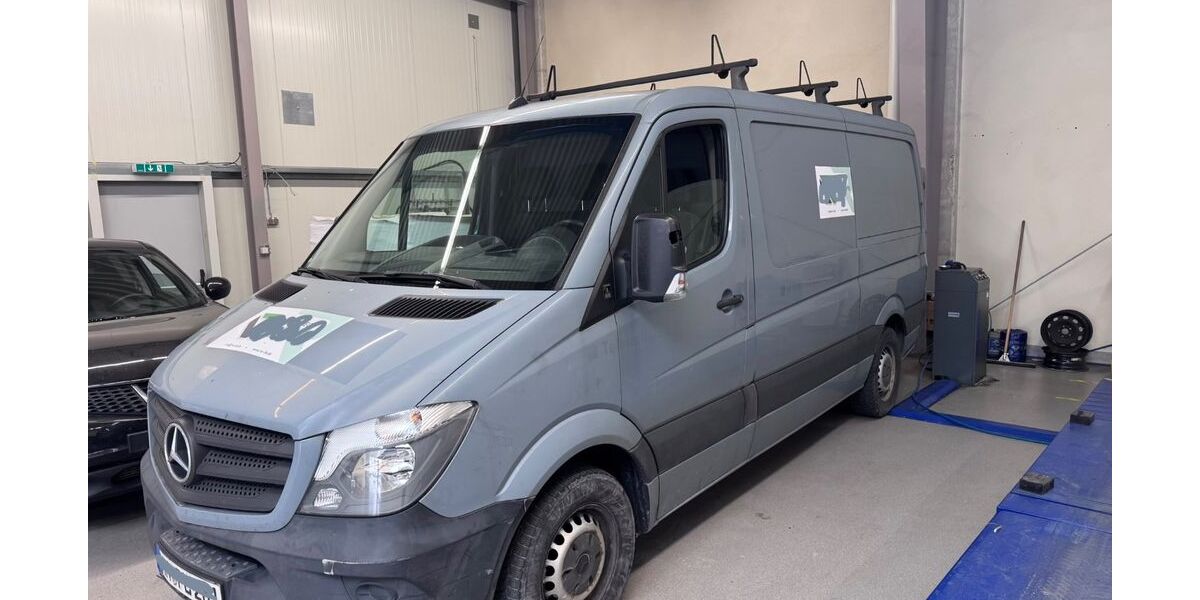 Mercedes-Benz Sprinter 281.800 km 9.400 &euro; Neckarsulm 74172