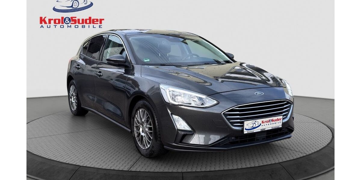 Ford Focus 30.000 km 13.900 &euro; Ludwigsburg 71636