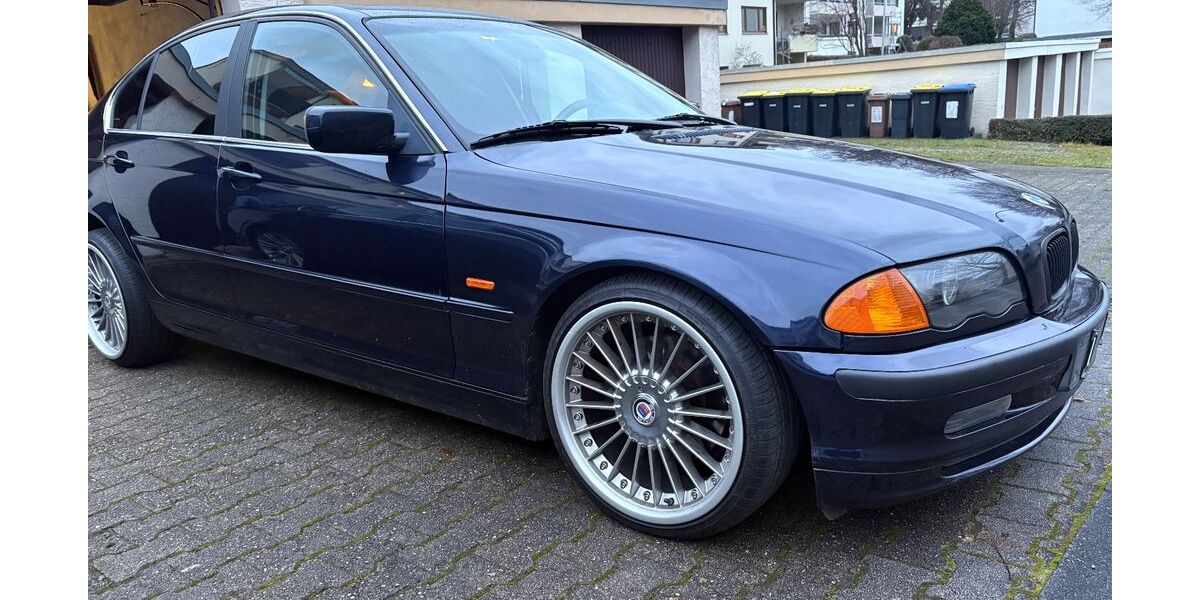 BMW 328 309.000 km 5.000 &euro; Backnang 71522