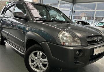 Hyundai TUCSON 124.000 km 5.990 &euro; Forchtenberg 74670