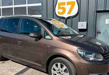 VW Touran 214.000 km 6.900 &euro; Freudental 74392