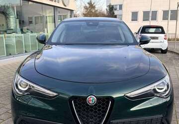 Alfa Romeo Stelvio 123.500 km 19.950 &euro; Pleidelsheim 74385