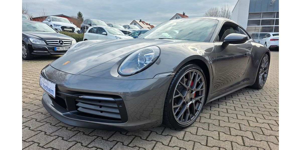 Porsche 992 60.000 km 119.490 &euro; Nordheim bei Heilbronn 74226