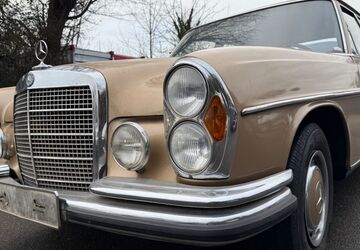 Mercedes-Benz 280 44.000 km 9.900 &euro; Marbach 71672
