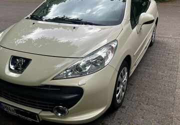 Peugeot 207 272.000 km 1.800 &euro; Heilbronn 74081