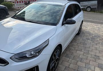 Kia ceed Sportswagon 110.000 km 18.200 &euro; Flein 74223