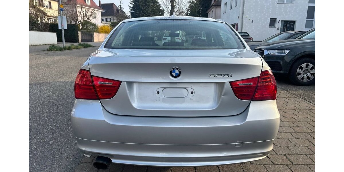 BMW 320i 167.000 km 5.990 &euro; Neckarsulm 74172