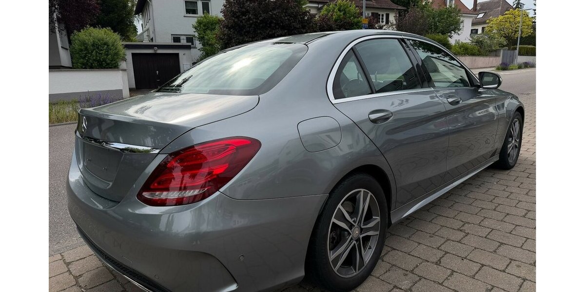Mercedes-Benz C 180 CGI Limousine AMG Line Navi 172.000 km 12.490 &euro; Neckarsulm 74172