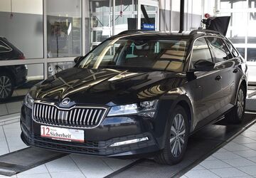 Skoda Superb 142.477 km 22.930 &euro; Bad Friedrichshall 74177