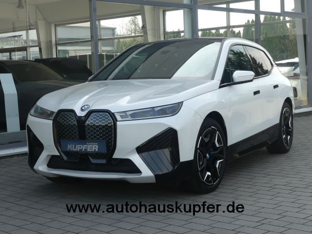 BMW iX 18.990 km 65.400 &euro; Vaihingen / Enz 71665