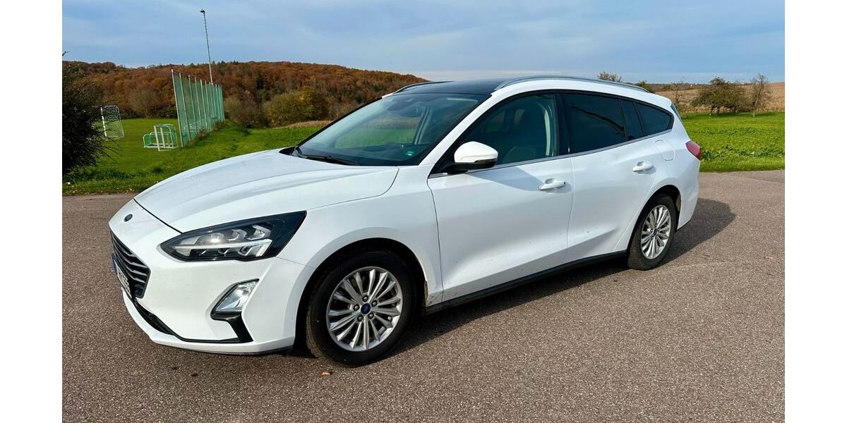 Ford Focus 124.000 km 13.990 &euro; Gundelsheim 74831