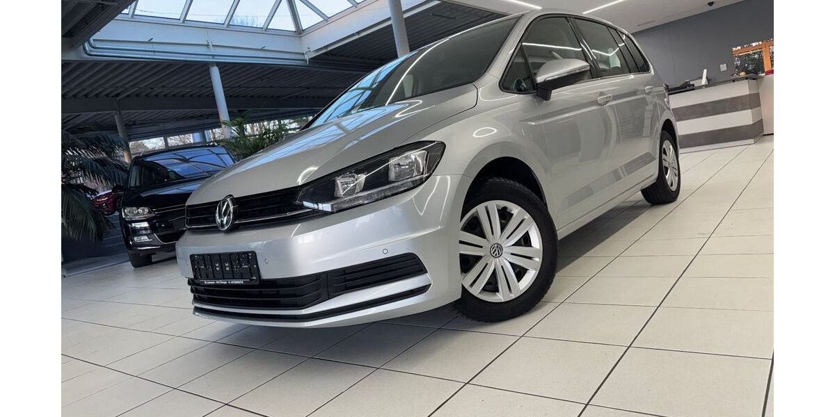 VW Touran 139.000 km 13.390 &euro; Öhringen 74613