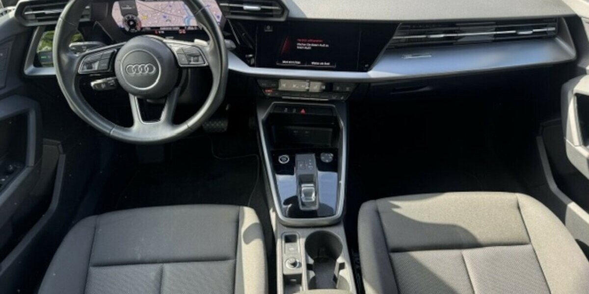 Audi A3 Sportback 30 TDI Attraction S-tronic 156.579 km 16.990 &euro; Neckarsulm 74172