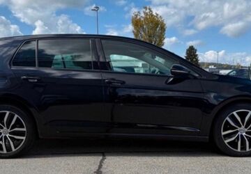 VW Golf 253.738 km 7.490 &euro; Talheim 74388