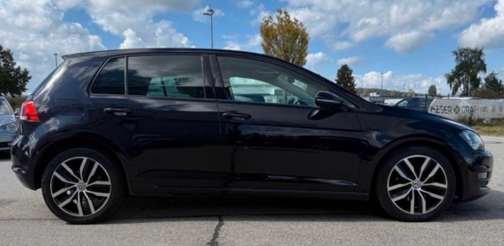 VW Golf 253.738 km 7.490 &euro; Talheim 74388