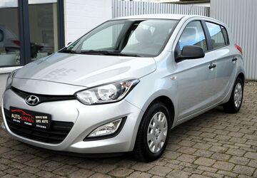 Hyundai i20 8.300 km 7.990 &euro; Pfedelbach 74629