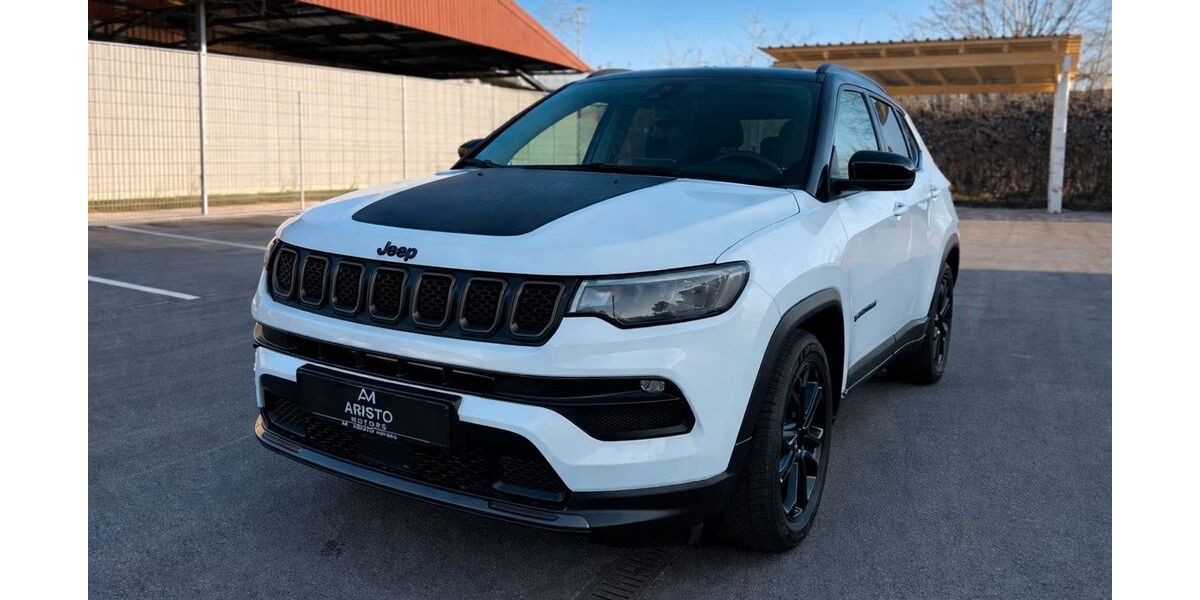 Jeep Compass 22.278 km 23.495 &euro; Asperg 71679