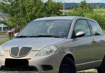 Lancia Ypsilon 186.000 km 2.200 &euro; Murr 71711