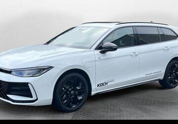 VW Passat Variant 12.250 km 42.595 &euro; Möckmühl 74219