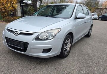 Hyundai i30 142.000 km 3.000 &euro; Möglingen 71696