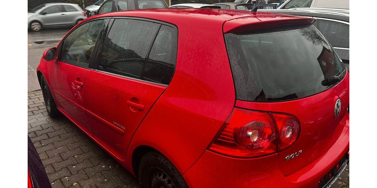 VW Golf 254.000 km 1.900 &euro; Neckarsulm 74172