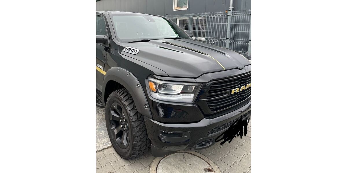 Dodge RAM 104.000 km 39.000 &euro; Leingarten 74211