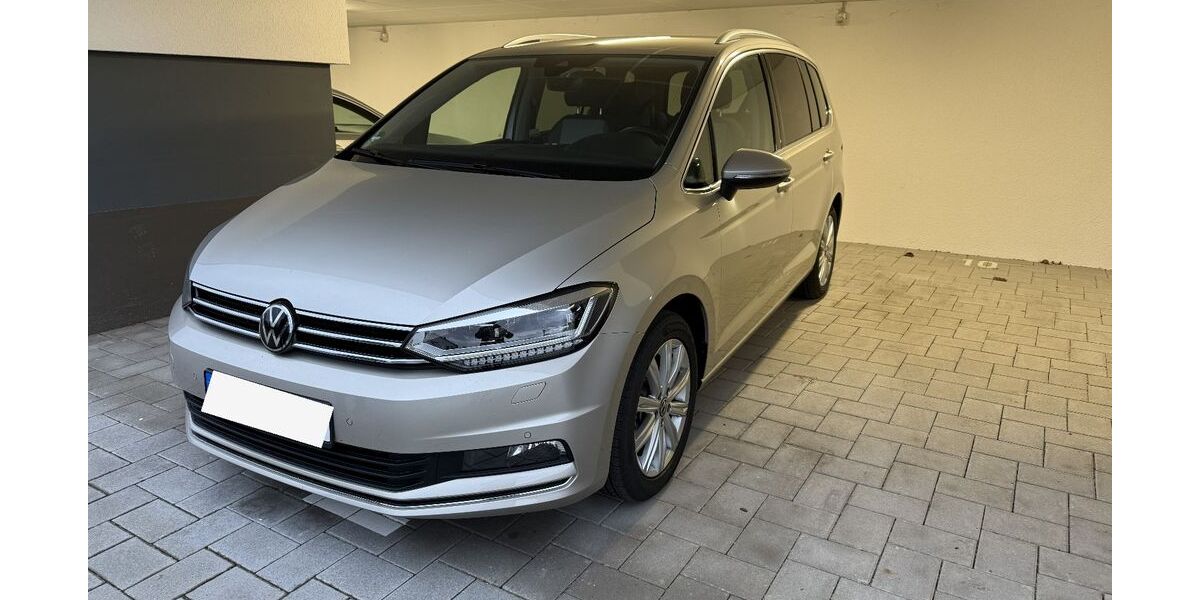 VW Touran 5.500 km 34.000 &euro; Weinsberg 74189
