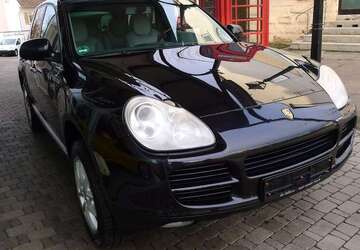 Porsche Cayenne 281.000 km 5.900 &euro; Heilbronn 74076