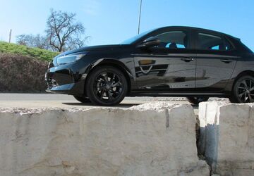 Opel Corsa 6.140 km 18.290 &euro; Billigheim 74842