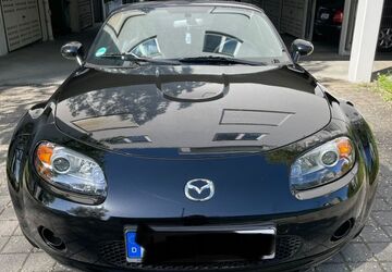 Mazda MX-5 151.000 km 8.900 &euro; Bietigheim-Bissingen 74321