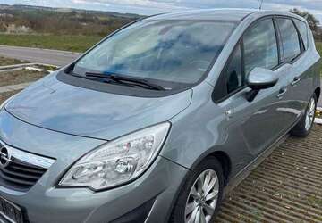 Opel Meriva 190.000 km 2.890 &euro; Öhringen 74613