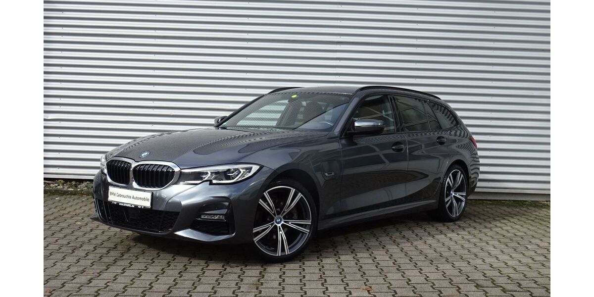 BMW 320 110.598 km 25.875 &euro; Bietigheim-Bissingen 74321