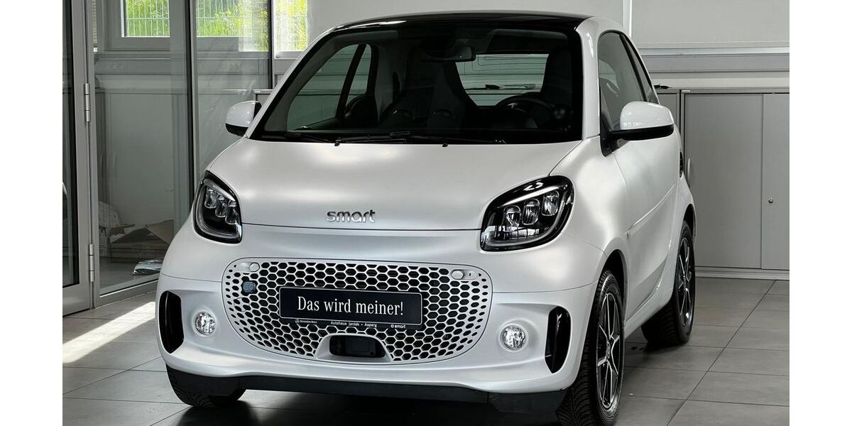 Smart ForTwo 14.579 km 18.720 &euro; Asperg 71679