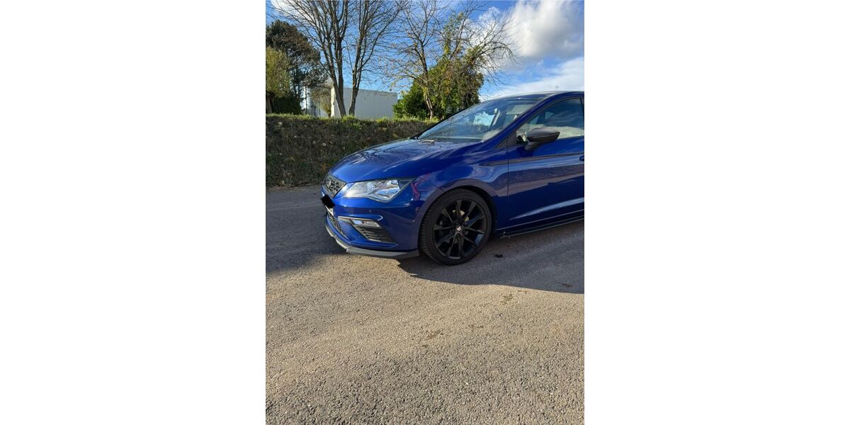 Seat Leon 77.000 km 17.100 &euro; Murr 71711