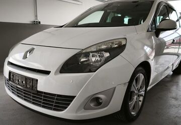 Renault Scenic 228.125 km 2.990 &euro; Massenbachhausen 74252