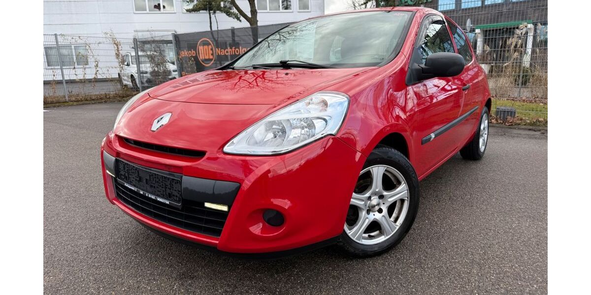Renault Clio 99.000 km 3.990 &euro; MÖGLINGEN 71696