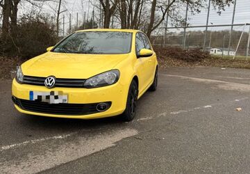 VW Golf 211.000 km 6.150 &euro; Oedheim 74229