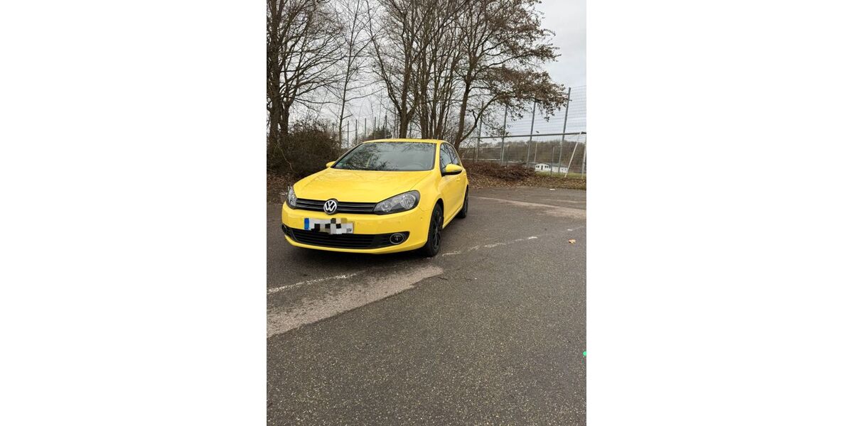 VW Golf 211.000 km 6.150 &euro; Oedheim 74229